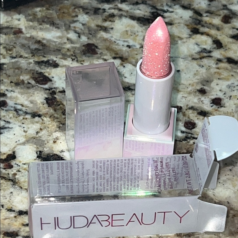 ⚡️💕Huda Beauty Seductress Diamond Balm